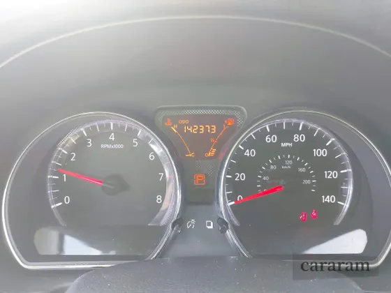 2014 Nissan Versa SV