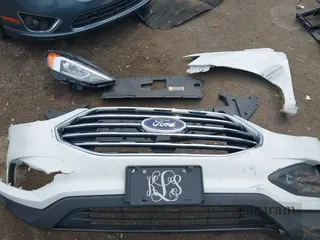 2022 Ford Edge SE