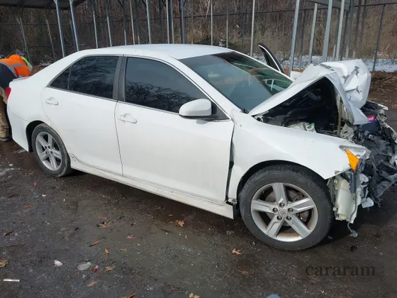 2013 Toyota Camry SE
