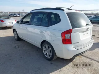 2008 Kia Rondo LX