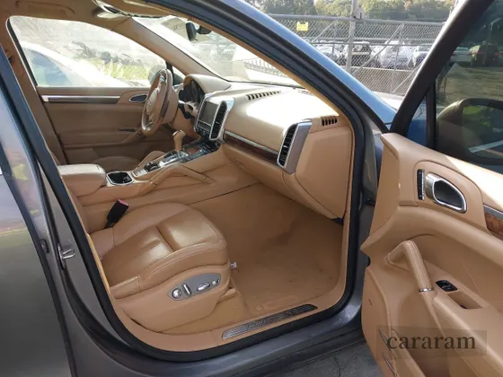 2011 Porsche Cayenne S