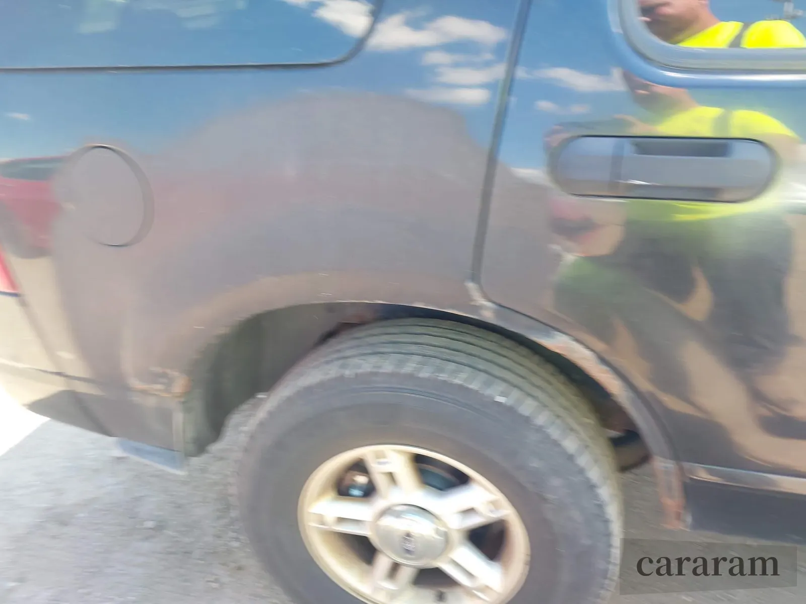 2004 Ford Explorer XLT