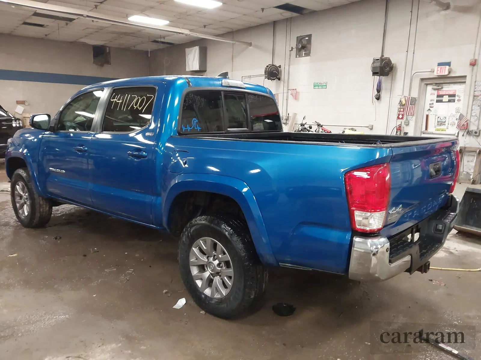 2017 Toyota Tacoma SR5