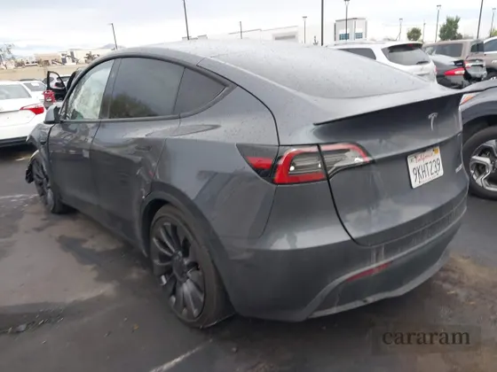 2023 Tesla Model Y Performance