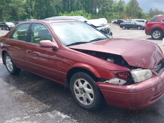 2000 Toyota Camry CE