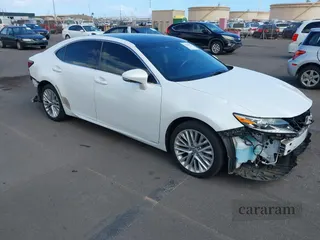 2016 Lexus ES 330