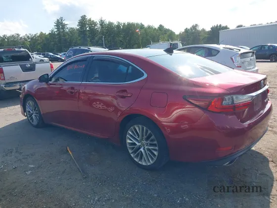 2016 Lexus ES 330