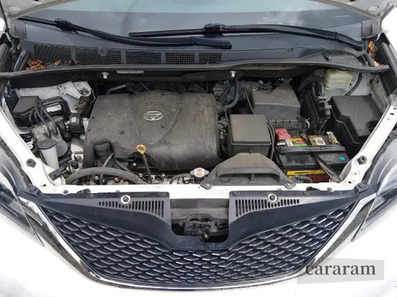 2017 Toyota Sienna SE Premium