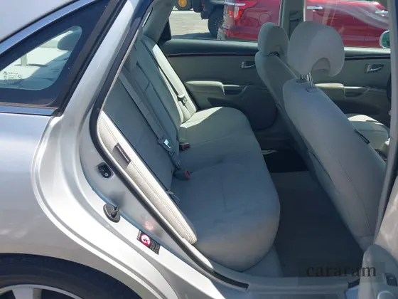 2006 Hyundai Azera SE