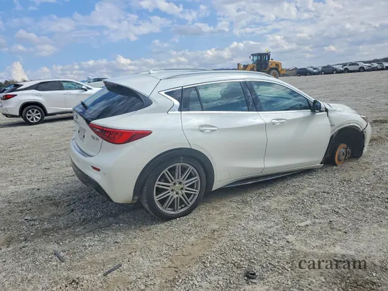 2017 Infiniti QX30 Premium