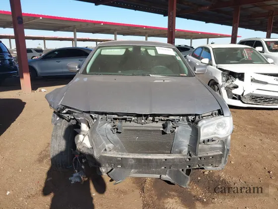 2015 Chrysler 300 Limited