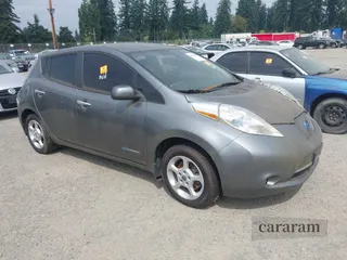 2014 Nissan LEAF SV