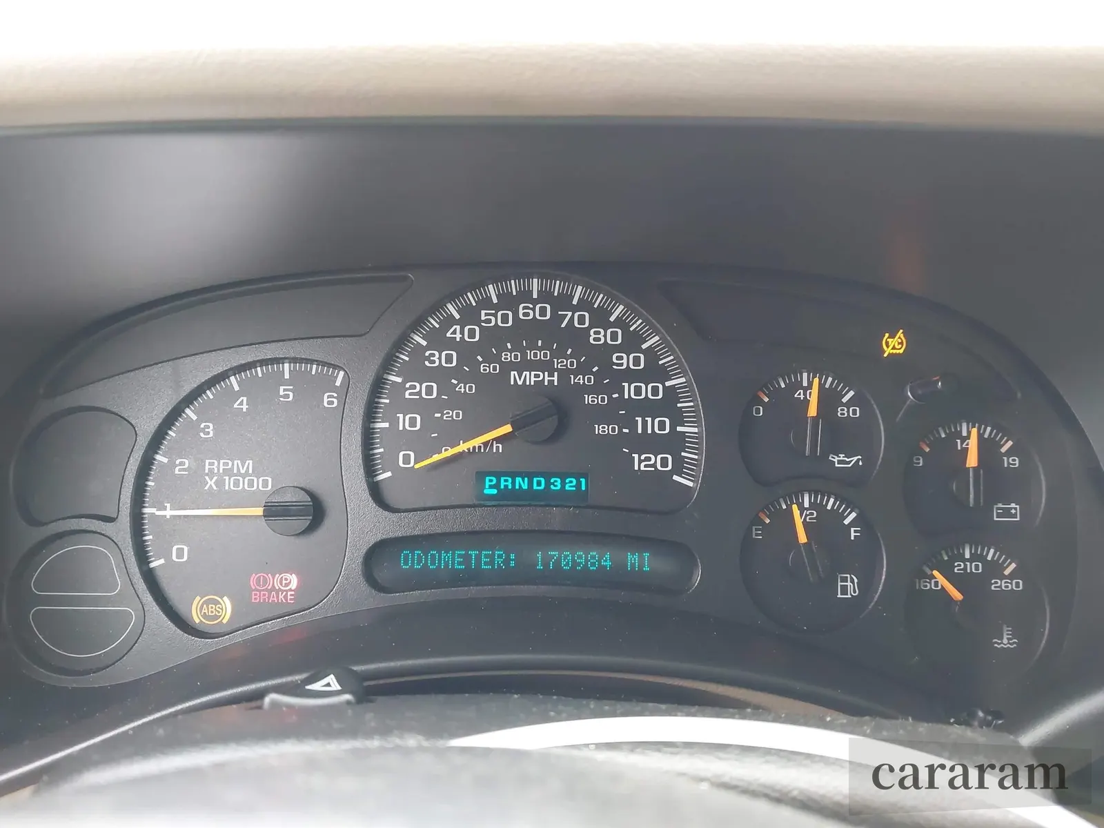 2004 Chevrolet Tahoe LS