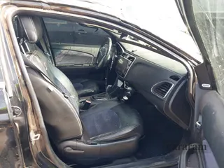 2012 Chrysler 200 S