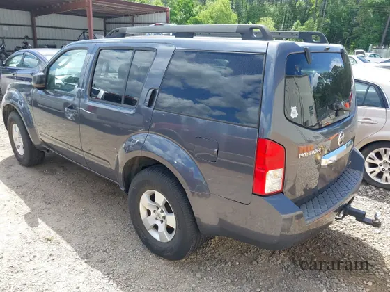 2012 Nissan Pathfinder SV