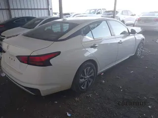 2019 Nissan Altima S