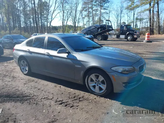 2013 BMW 5 Series 528i xDrive