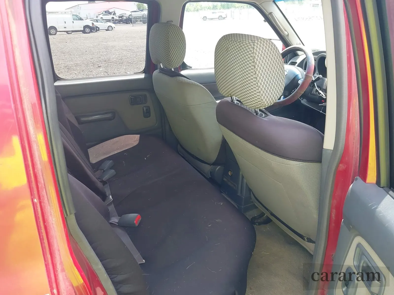 2002 Nissan Frontier SE