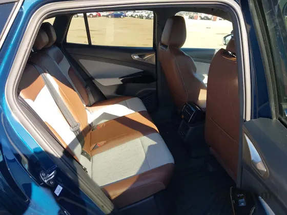 2023 Volkswagen ID.4 Pro