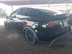 2022 Tesla Model X Plaid