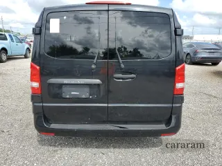 2018 Mercedes-Benz Metris Passenger