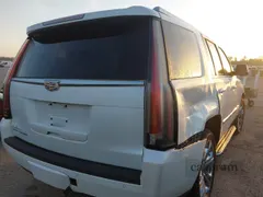 2016 Cadillac Escalade Luxury Collection