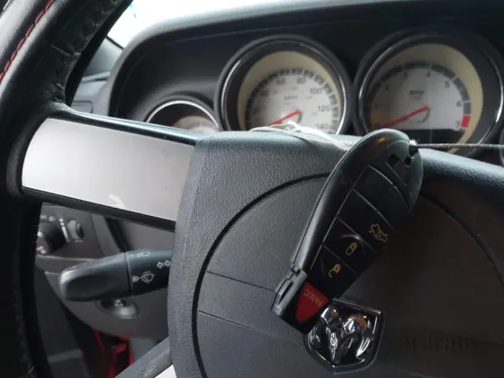 2009 Dodge Challenger SE