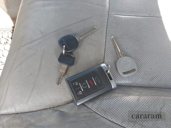 2011 Cadillac DTS Luxury Collection