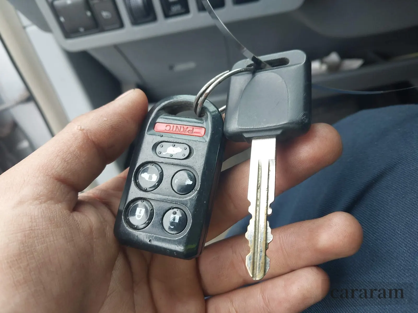 2004 Nissan Quest SE