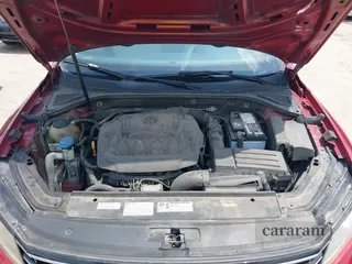 2018 Volkswagen Passat SE
