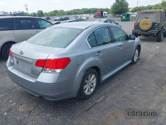 2011 Subaru Legacy Premium Power Moon