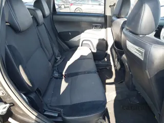 2010 Mitsubishi Outlander SE