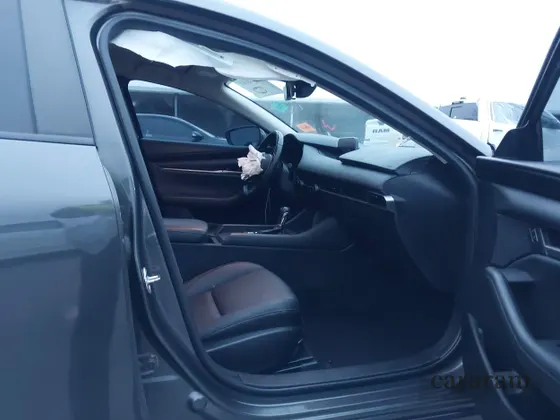 2020 Mazda 3 Select