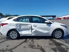 2022 Hyundai Accent SE