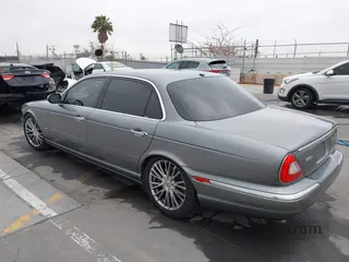 2006 Jaguar XJ Vanden Plas