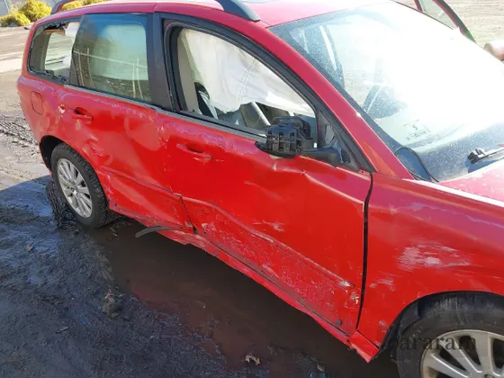 2005 Volvo V50