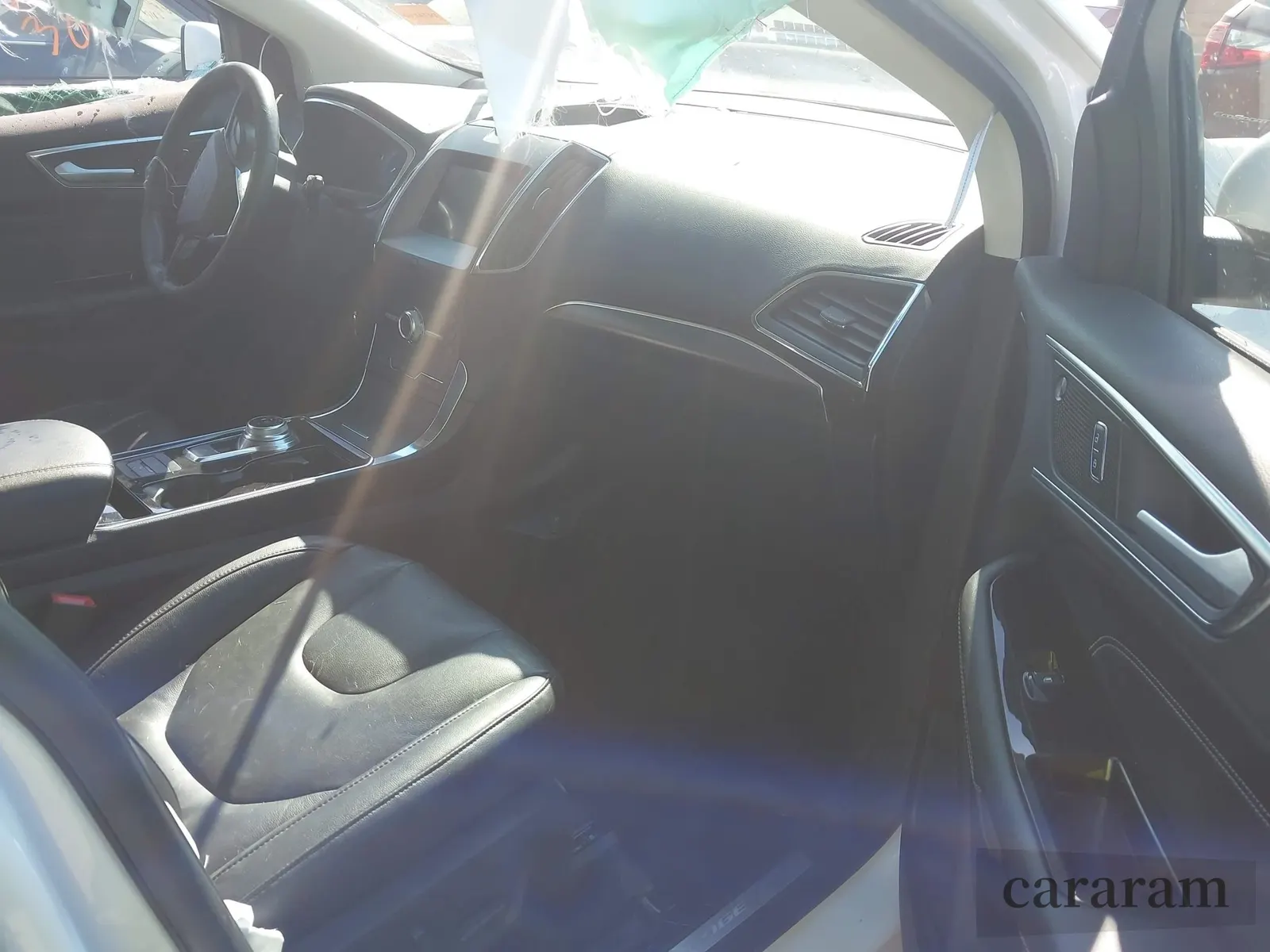 2020 Ford Edge Titanium