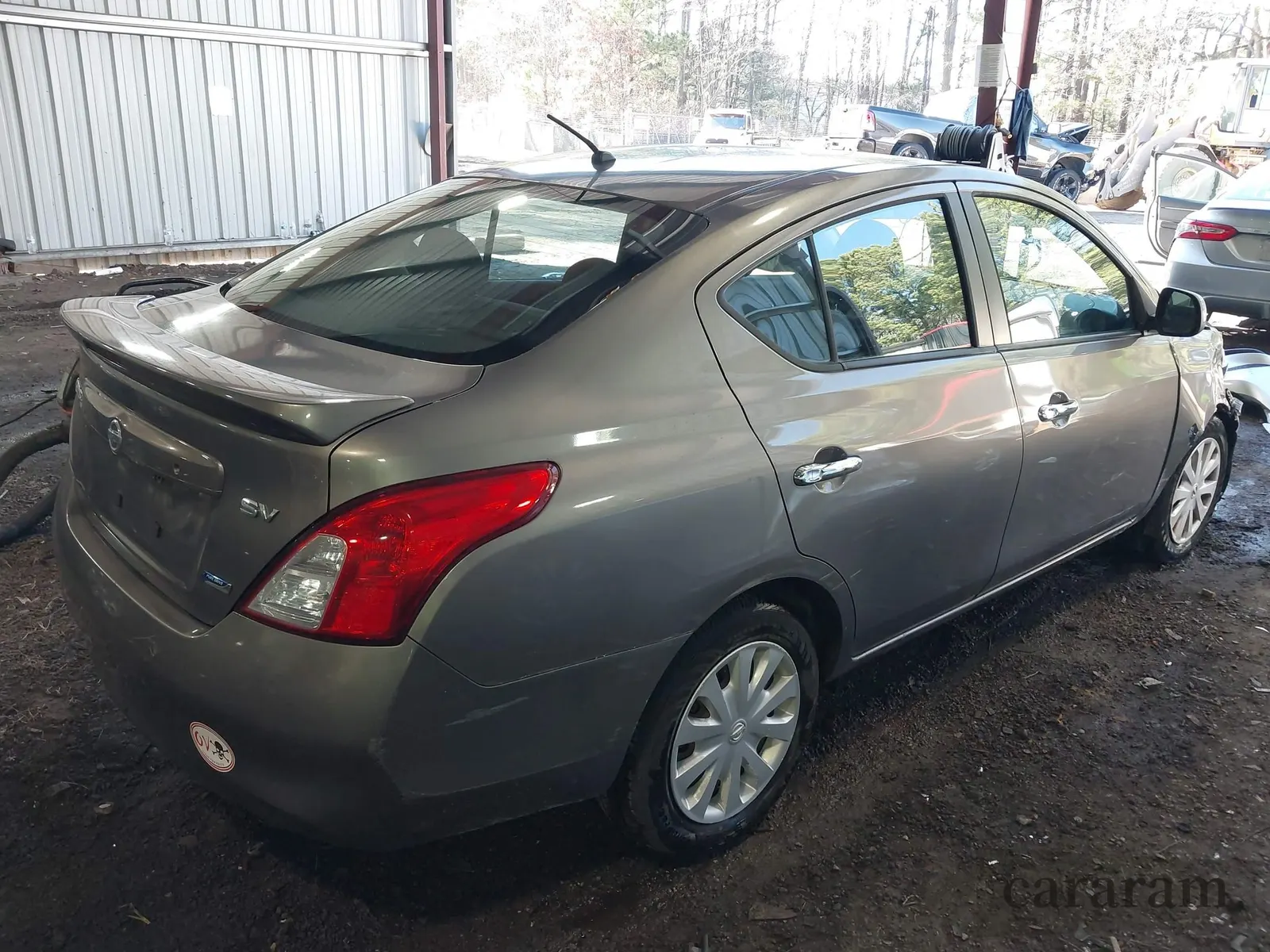 2013 Nissan Versa SV