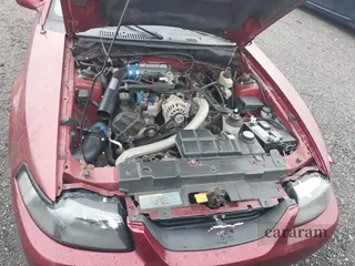2004 Ford Mustang GT Deluxe