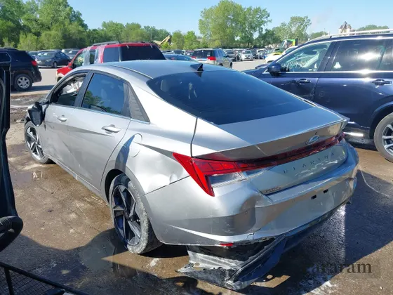 2023 Hyundai Elantra Limited