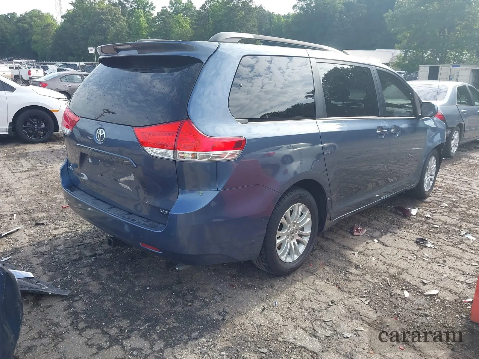 2014 Toyota Sienna XLE