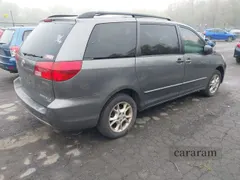 2005 Toyota Sienna LE