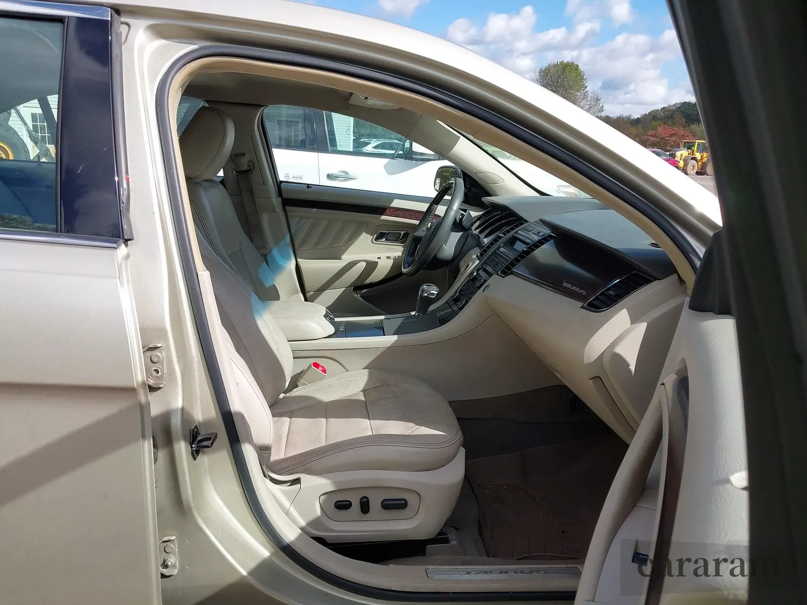 2010 Ford Taurus Limited