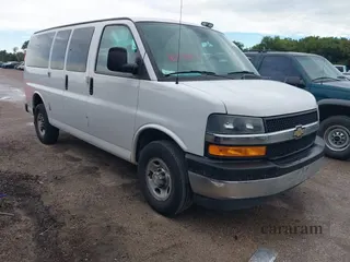 2019 Chevrolet Express Passenger LT