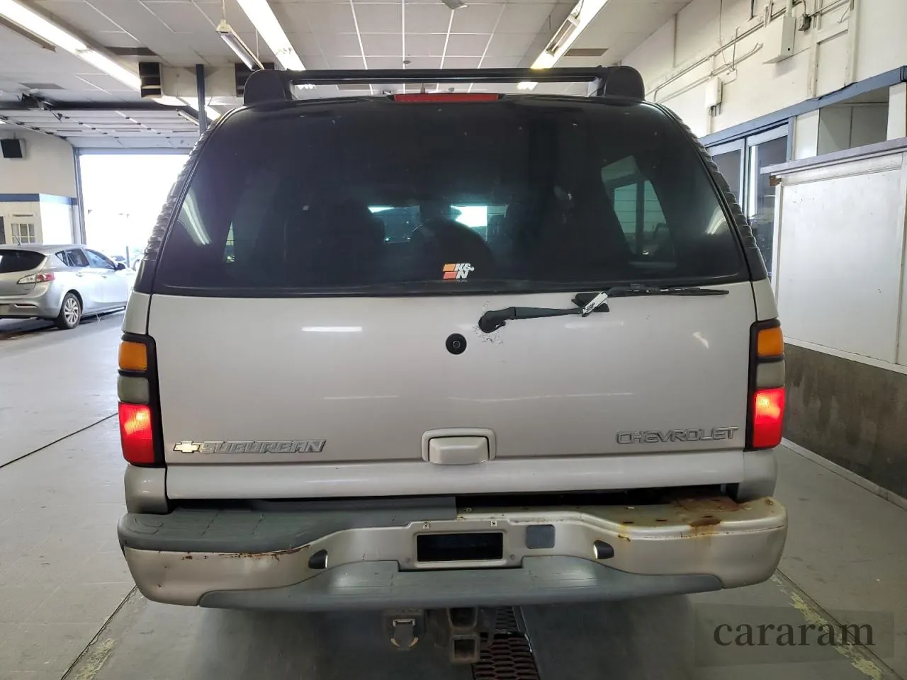 2005 Chevrolet Suburban LS