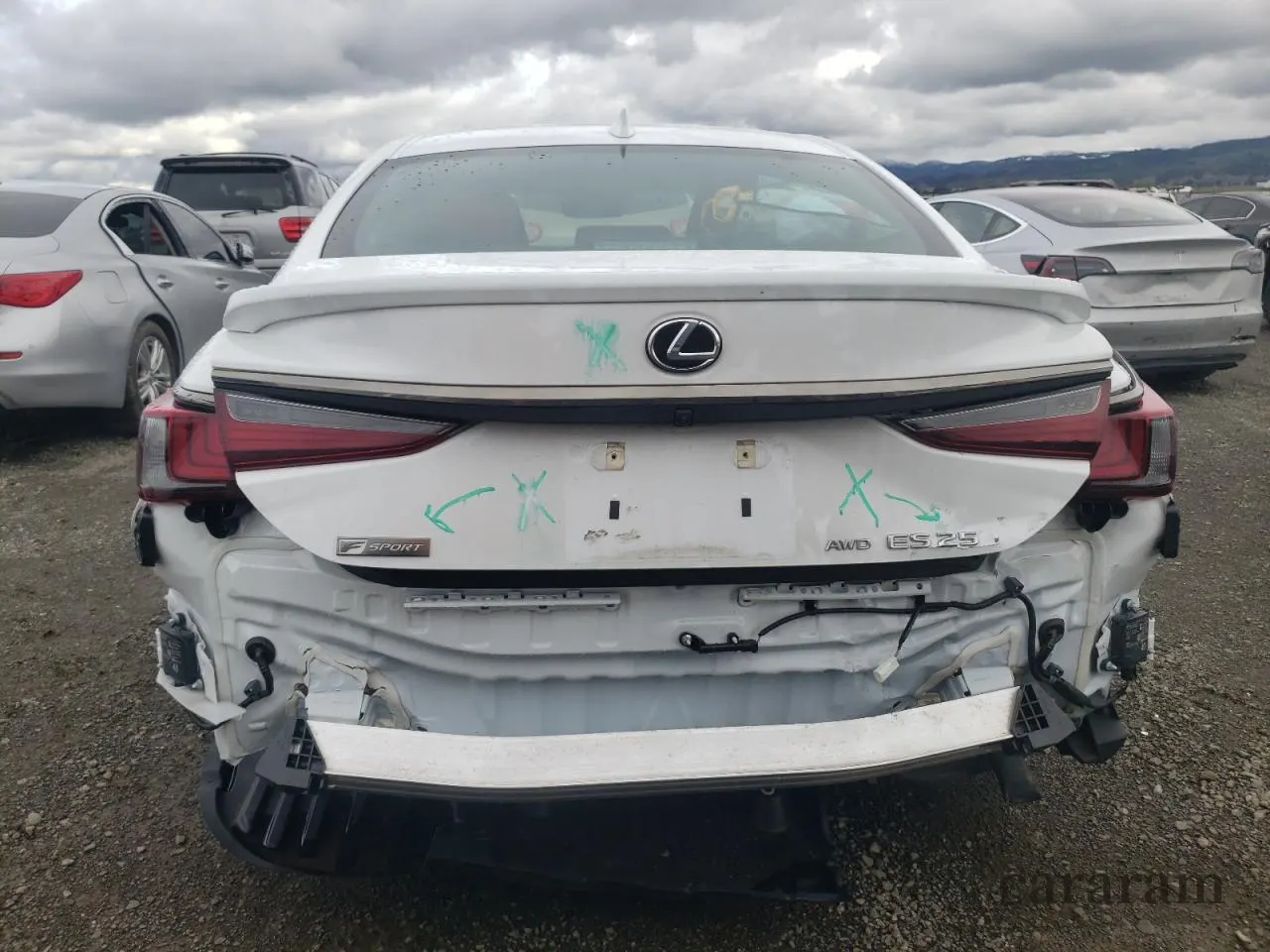 2021 Lexus ES