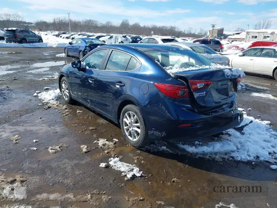 2016 Mazda 3 i Sport