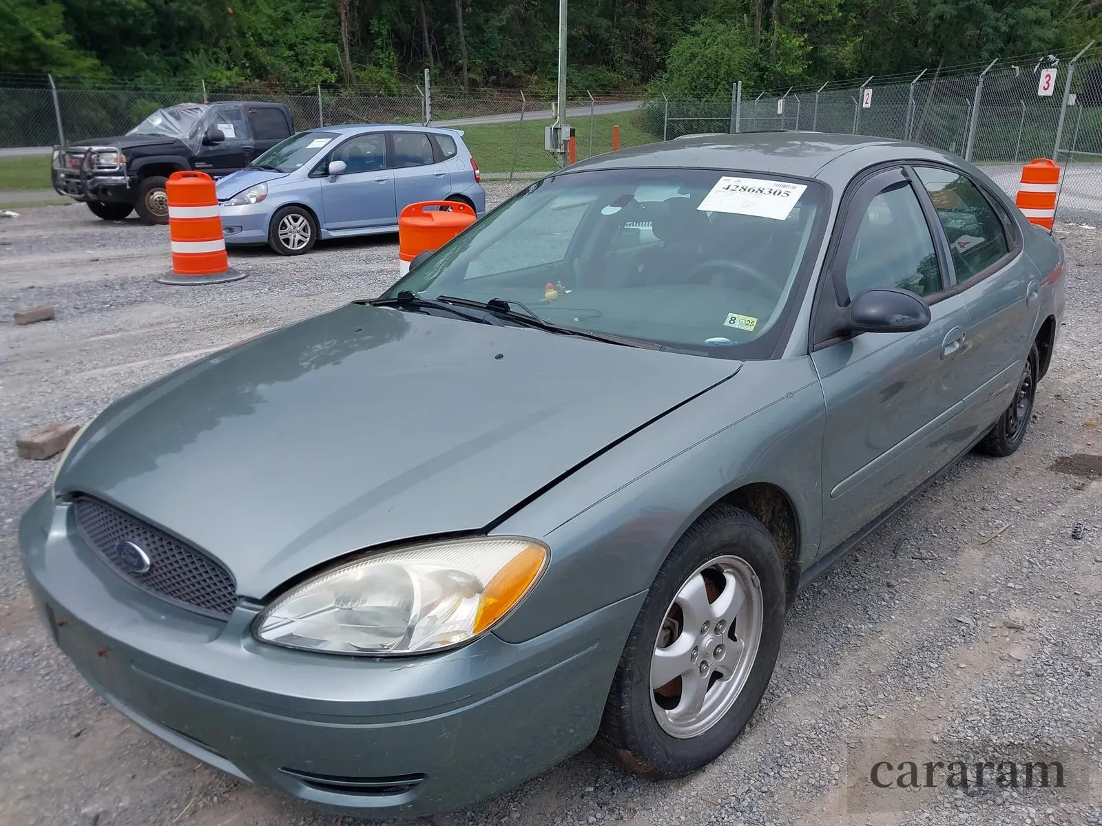 2006 Ford Taurus SE