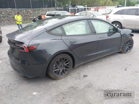2025 Tesla Model 3 Long Range