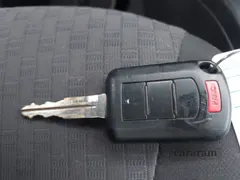 2017 Mitsubishi Mirage ES